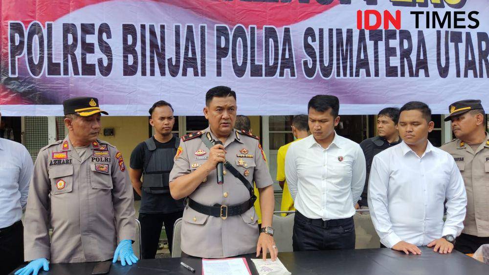 Wakapolres Binjai didampingi Kasat Reskrim, saat memaparkan kasus pembunuhan (IDN Times/ Bambang Suhandoko)
