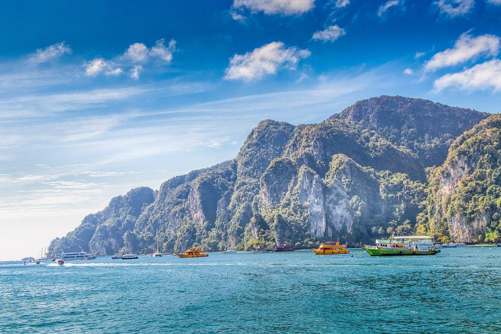 10 Potret Krabi Islands, Rumah Bagi Berbagai Wisata Alam yang Memukau