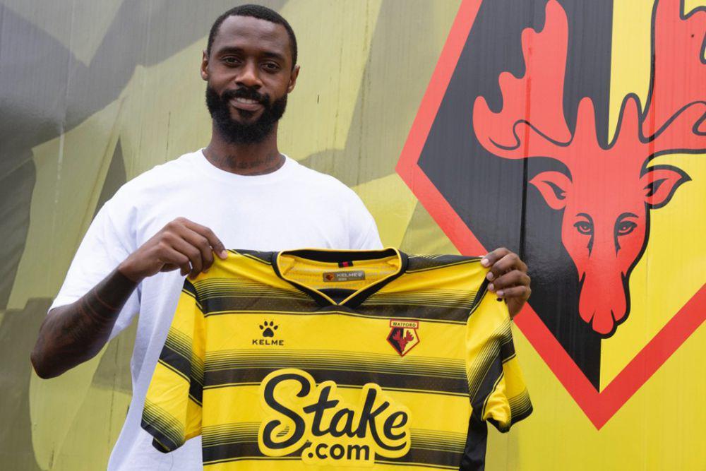 Nicolas Nkolou hanya tampil semusim bersama Watford FC. (watfordfc.com)
