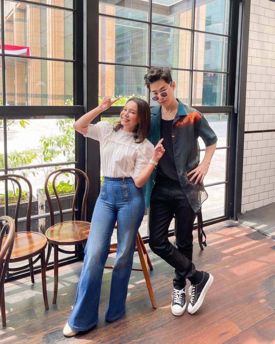 potret Rossa bersama Henry Lau (instagram.com/itsrossa910)