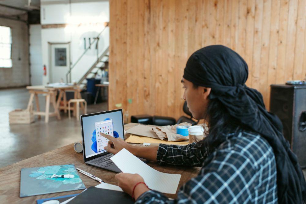 7 Laptop Terbaik yang Telah Mendukung Layar Touchscreen di 2023