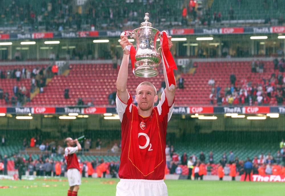 Philippe Senderos (twitter.com/Philsend4)