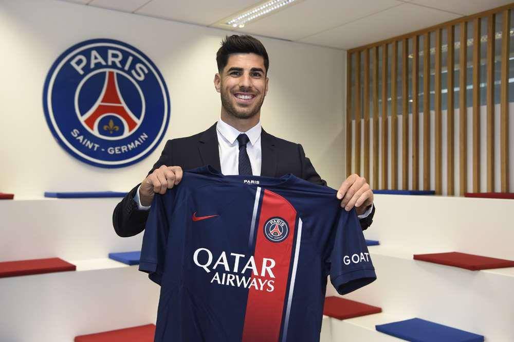 Marco Asensio resmi diperkenalkan sebagai pemain baru PSG (psg.fr)