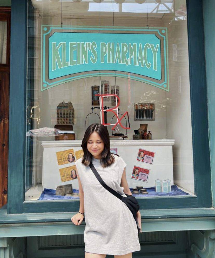 Hanggini liburan ke Universal Studio Singapura (instagram.com/hanggini)