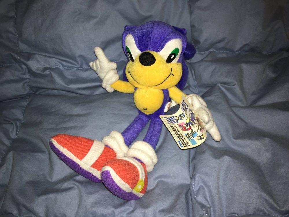 potret objek bertema Sonic paling aneh (reddit.com/user/Beautiful_Fishing569)