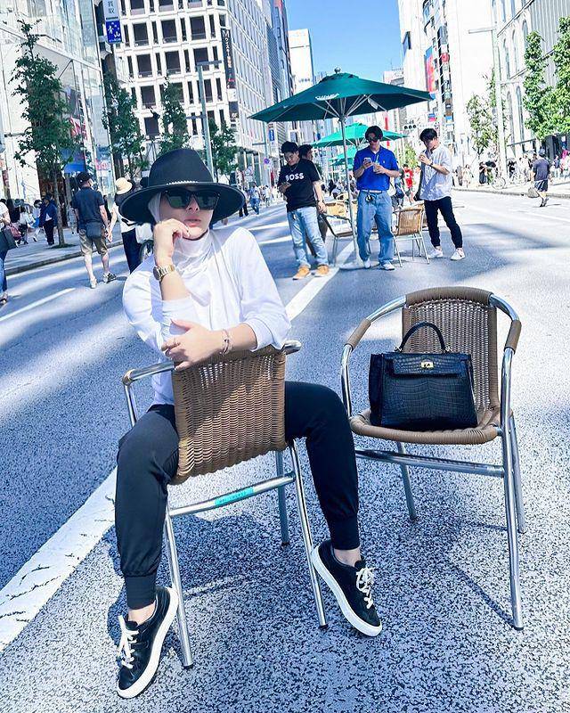 Syahrini di Jepang (instagram.com/princessyahrini)