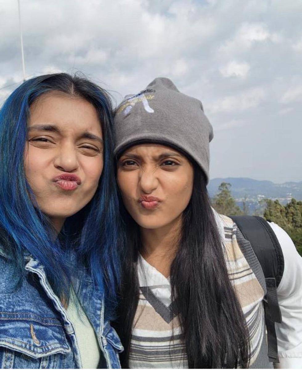 Potret persahabatan Sumbul Touqeer dan Ulka Gupta (instgram.com/ulkagupta)