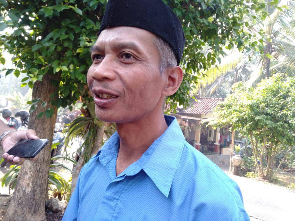 Kepala Desa Trwidadi, Slamet Riyanto. (IDN Times/Daruwaskita)