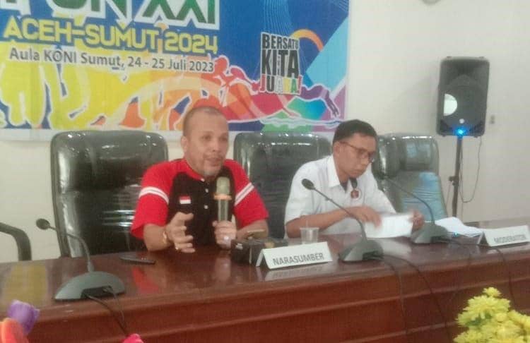 Sekretaris PWI Sumut SR Hamonangan Panggabean saat mengisi materi Pelatihan jurnalistik menuju PON 2024 (Dok.Istimewa)