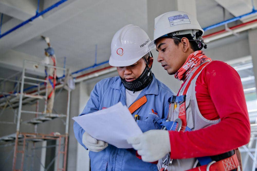 5 Alasan Mengapa Kita Dituntut Bekerja di Bawah Tekanan