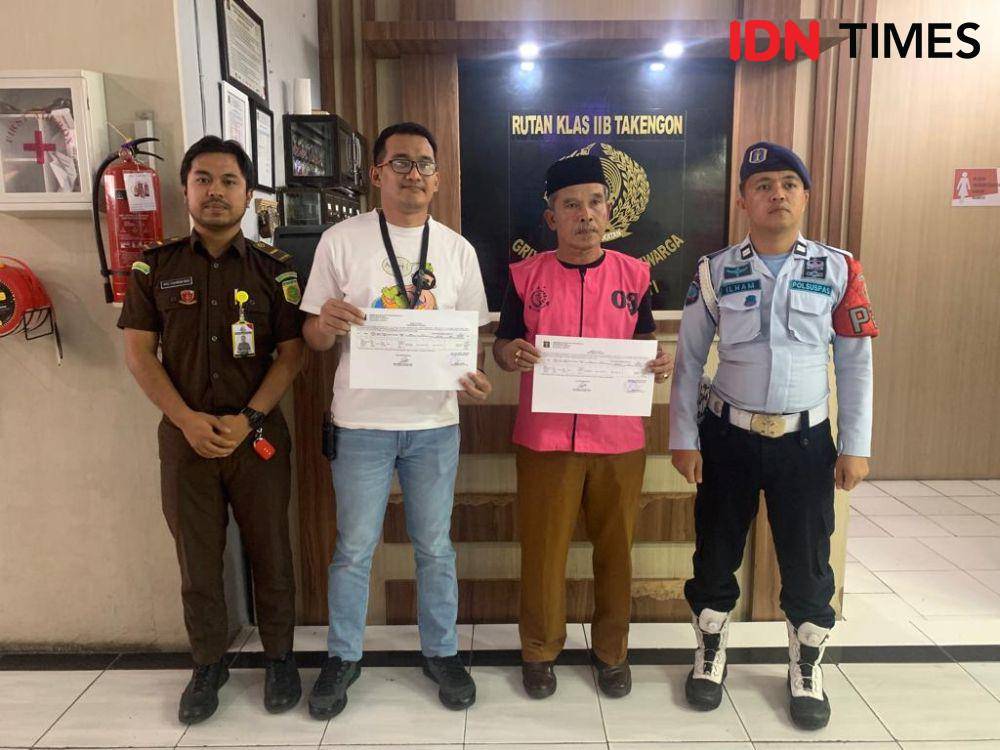 Kepala Dinas Pendidikan Kabupaten Aceh Tengah, Uswatuddin, ditetapkan sebagai tersangka dugaan korupsi. (Dokumentasi Kejari Aceh Tengah untuk IDN Times)