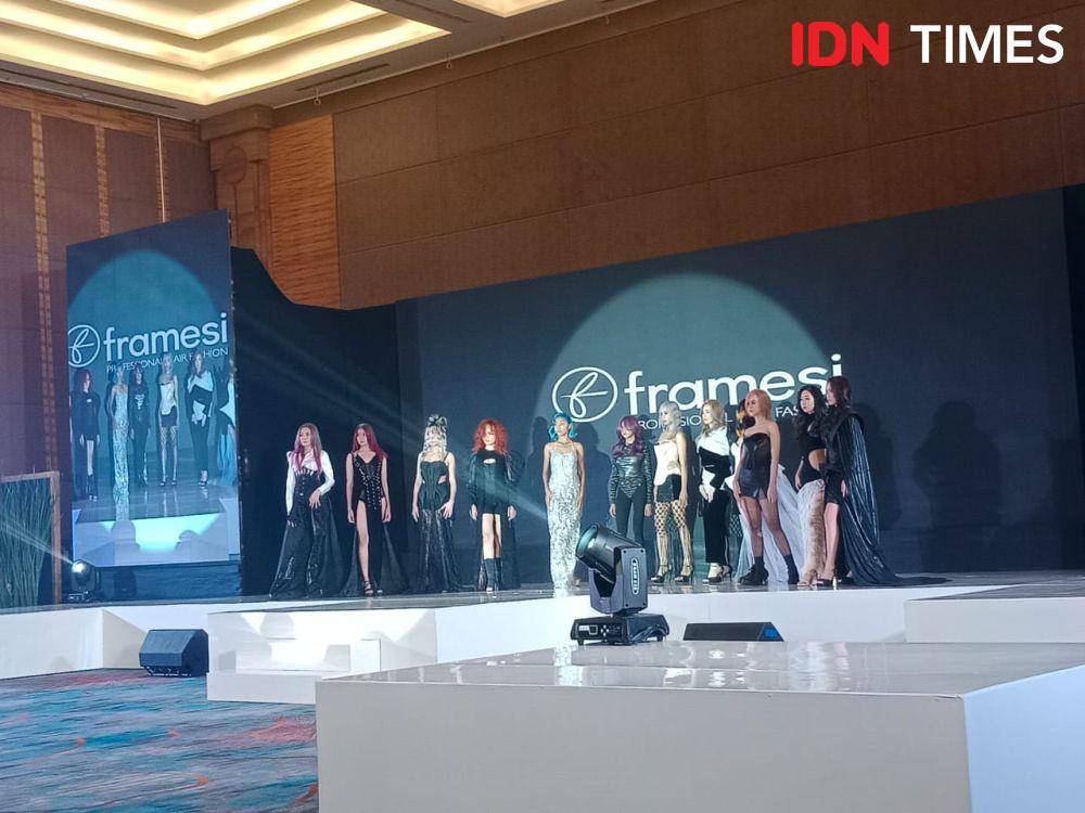 Launching Produk Perawatan Rambut dari Framesi di Jakarta pada Senin (24/7/2023). IDN Times/Adyaning Raras