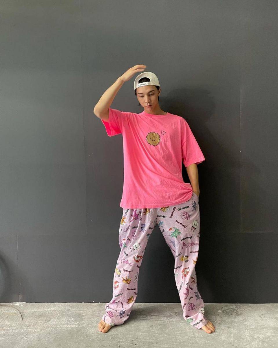 Johnny NCT (instagram.com/johnnyjsuh)