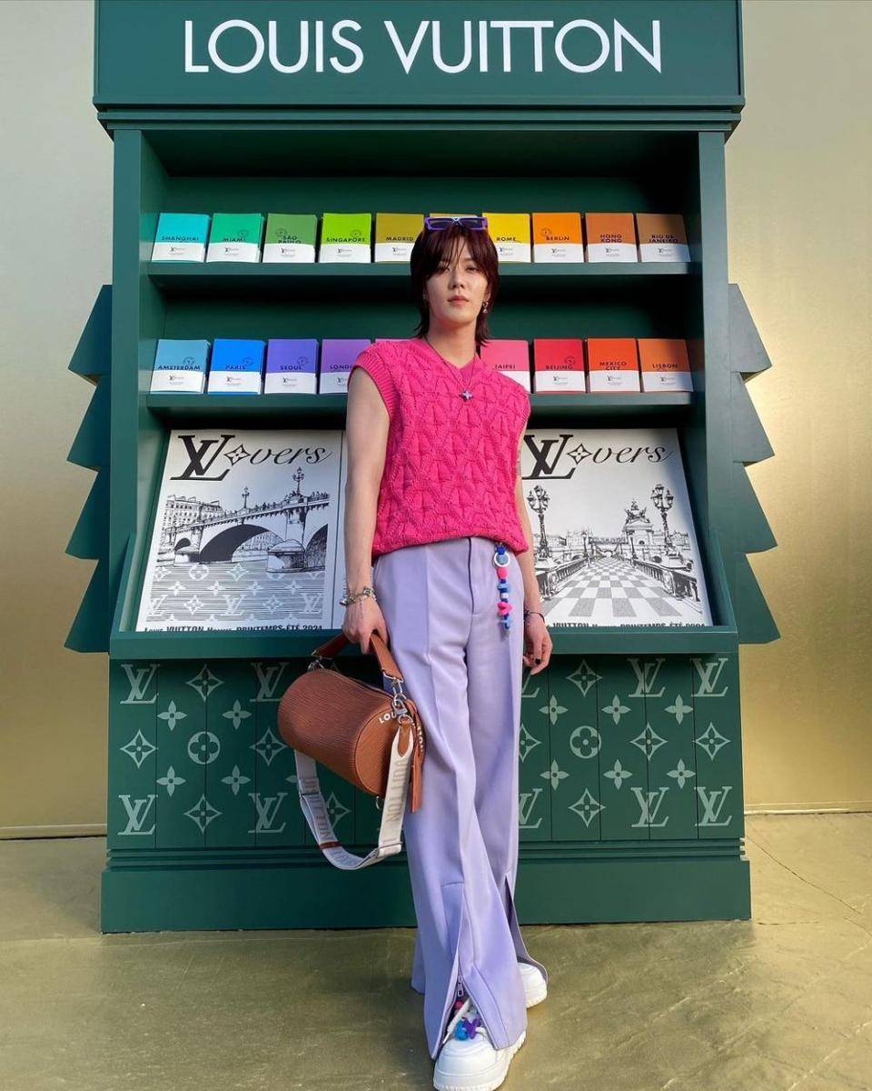 Yuta NCT (instagram.com/yuu_taa_1026)
