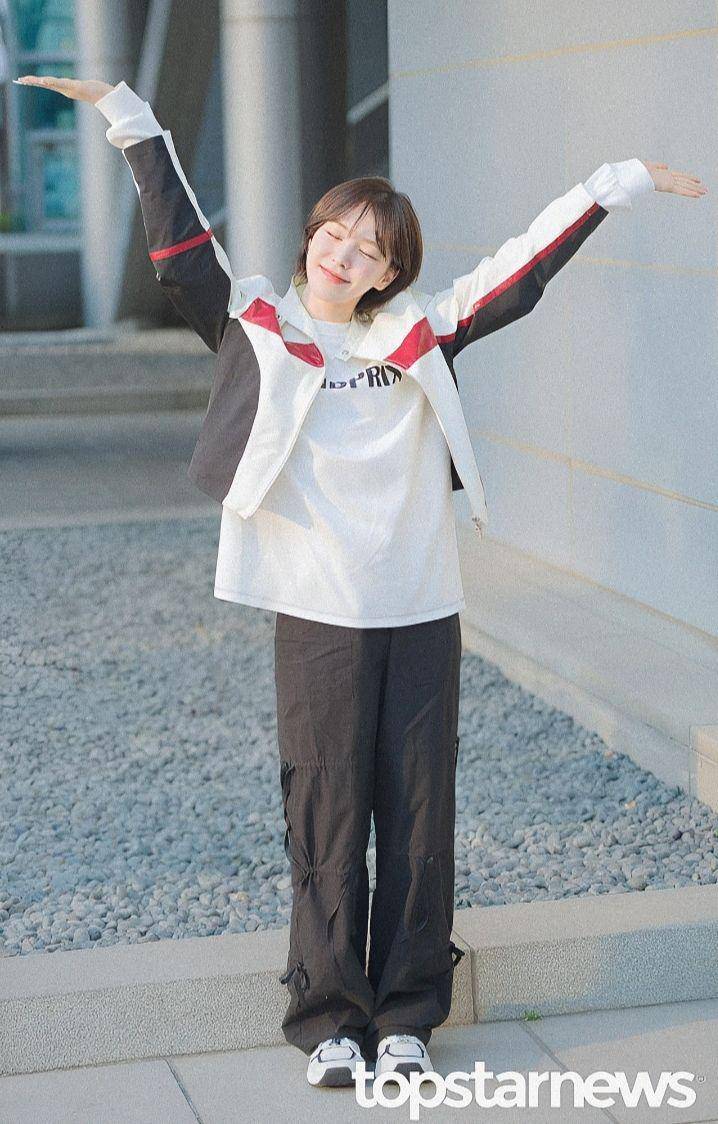 Wendy Red Velvet (topstarnews.net)