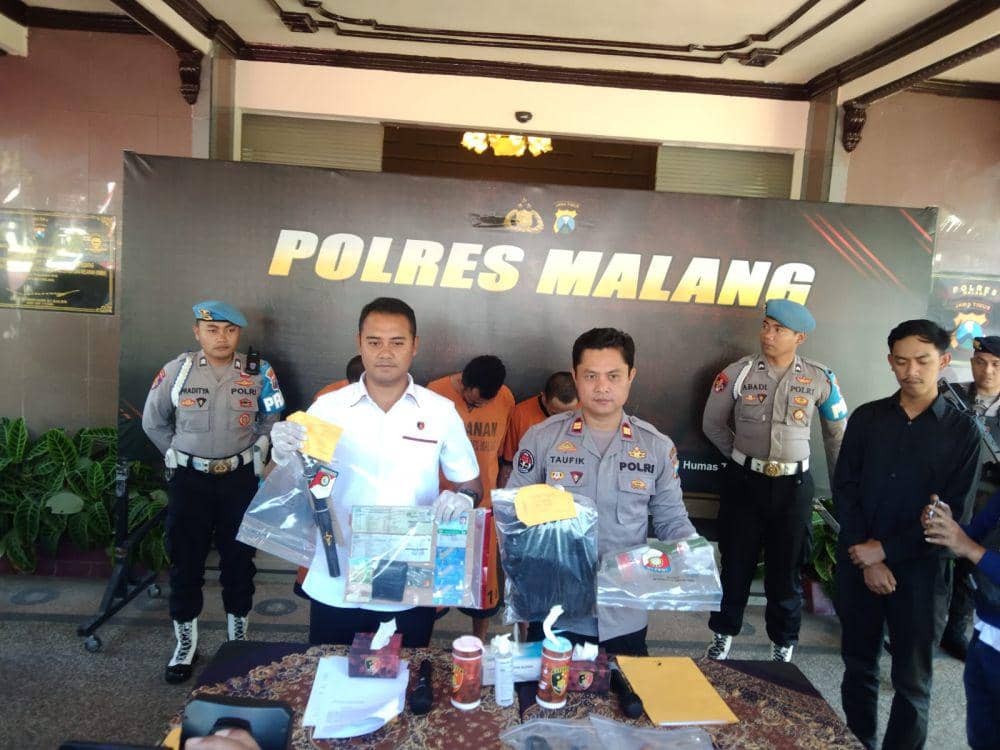 Konferensi pers kasus pembunuhan mahasiswa Unitri Malang. (IDN Times/Rizal Adhi Pratama)