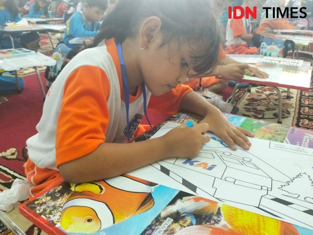 KAI DAOP 8 Surabaya Kenalkan Transportasi Publik ke Anak