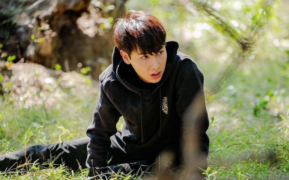 Gun Atthaphan di drama Home School (youtube.com/gmmtvofficial)