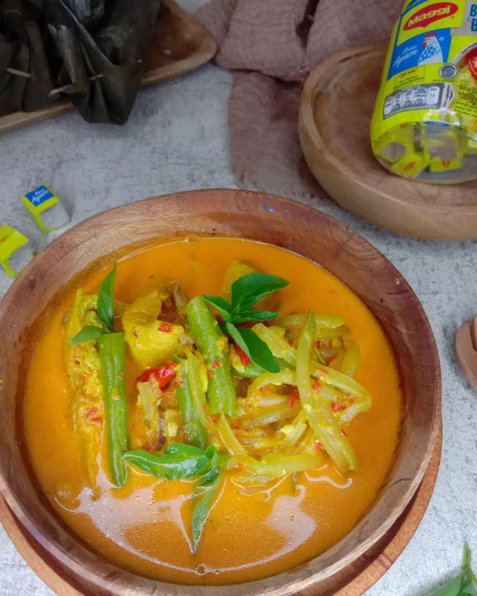 ilustrasi gulai buncis (instagram.com/annovs_)