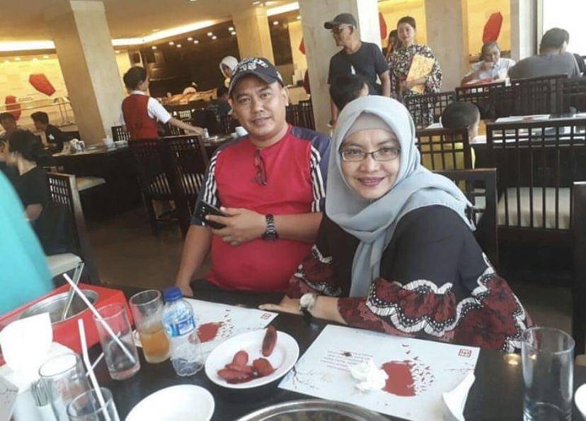 potret kenangan Taufik Lala dan keluarganya (Instagram.com/lalataufik)