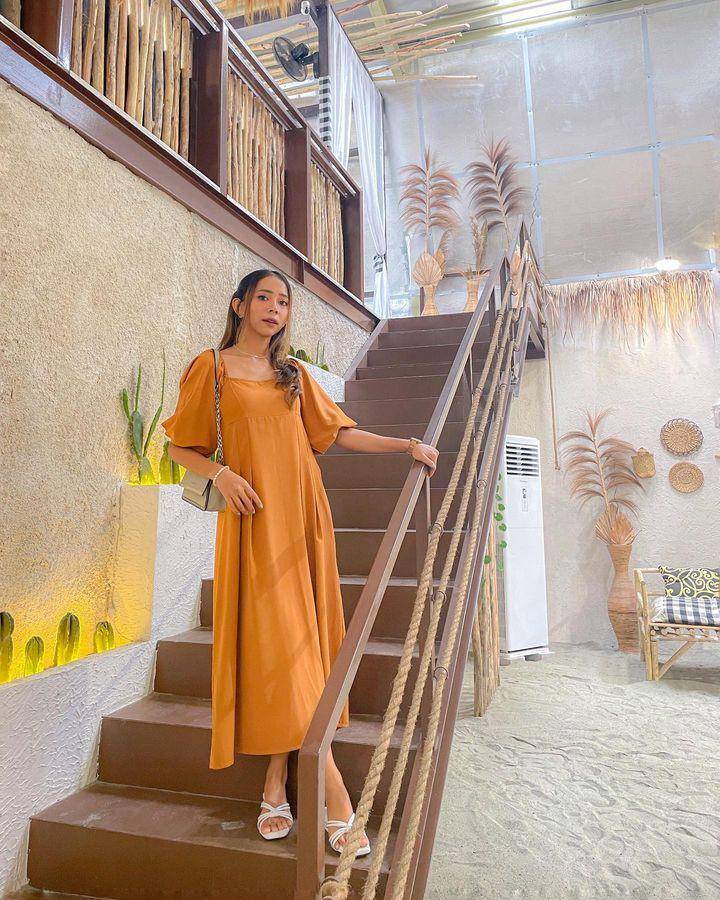OOTD Christy Raina (instagram.com/christyrsm)