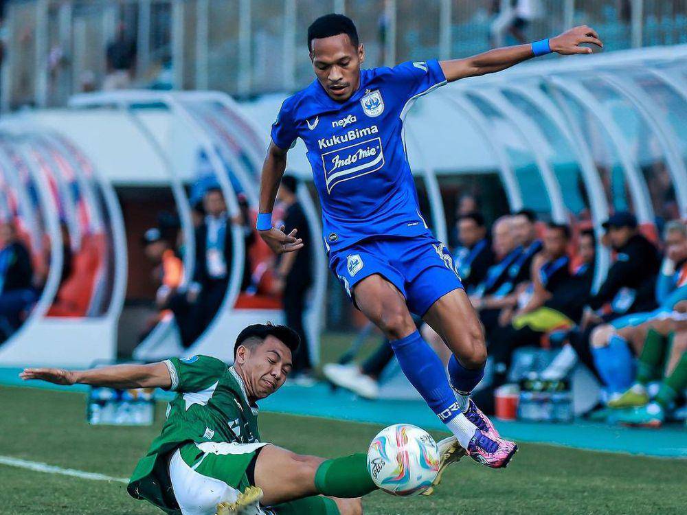 PSIS Semarang saat menghadapi PSS Sleman pada putaran pertama di Liga 1 Indonesia 2023/2024. (instagram.com/psisfcofficial)
