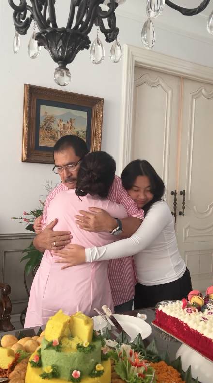 potret perayaan Bambang Trihatmodjo (instagram.com/mayangsari_official)