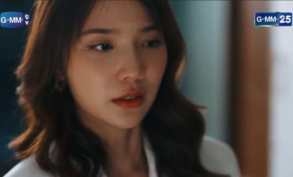 Jan Ployshompoo di drama Loneliness Society (instagram.com/gmmtv)