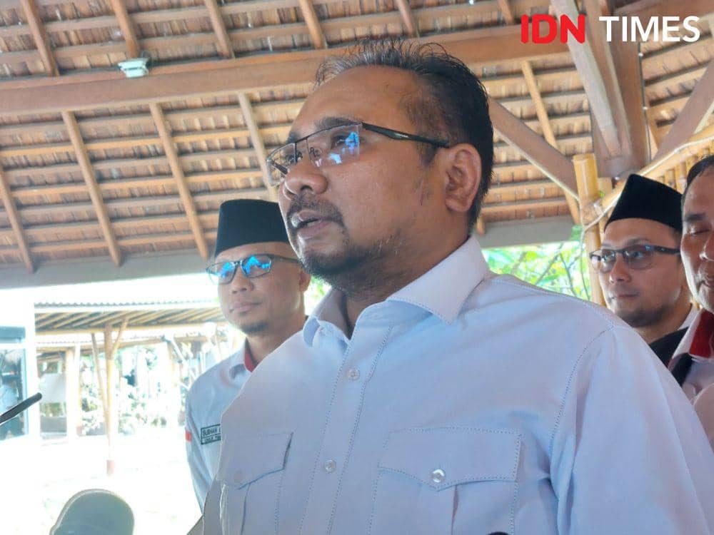Menag Yaqut Kecam Vandalisme 'Depok' di Gua Hira Arab Saudi