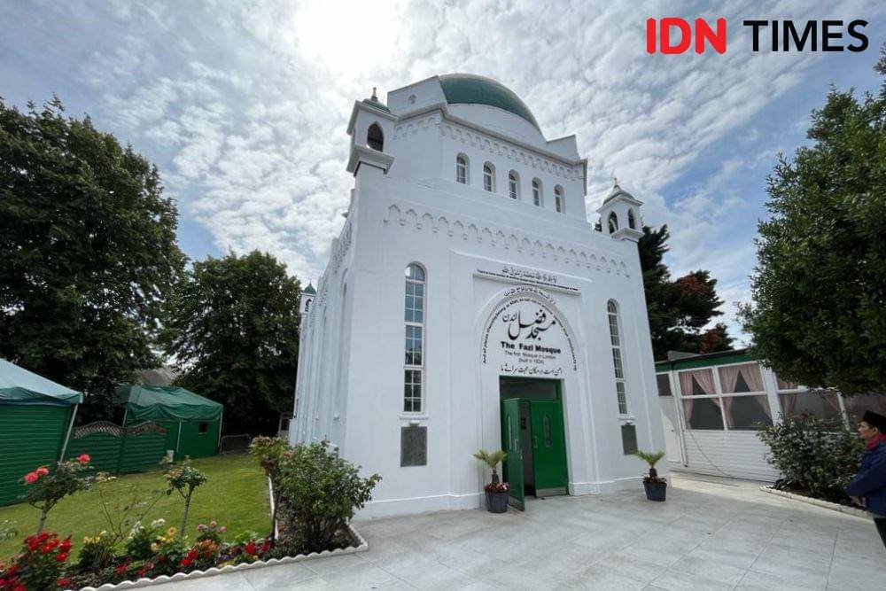 Masjid Ahmadiyah Fazl, masjid tertua di kota London dibangun pada 1924. (IDN Times/Uni Lubis)