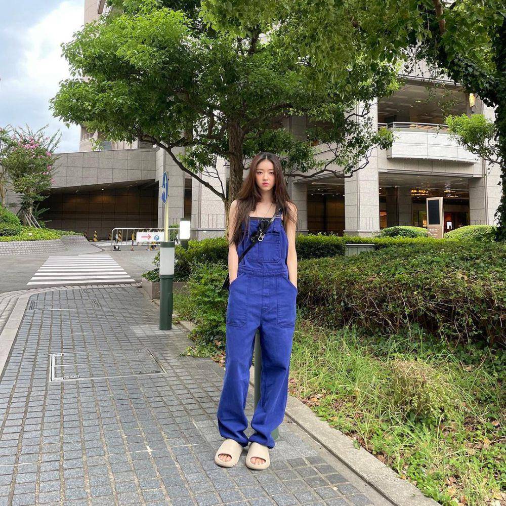 ide outfit buat hangout ala member Oh My Girl (instagram.com/yoo_sha)