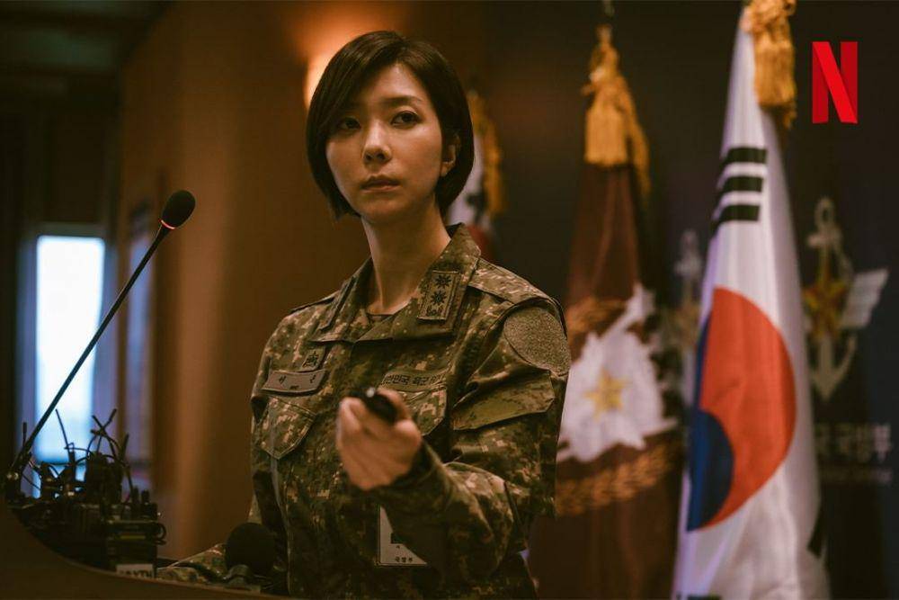 cuplikan Kim Ji Hyun di drakor D.P. 2 (instagram.com/netflixkcontent)