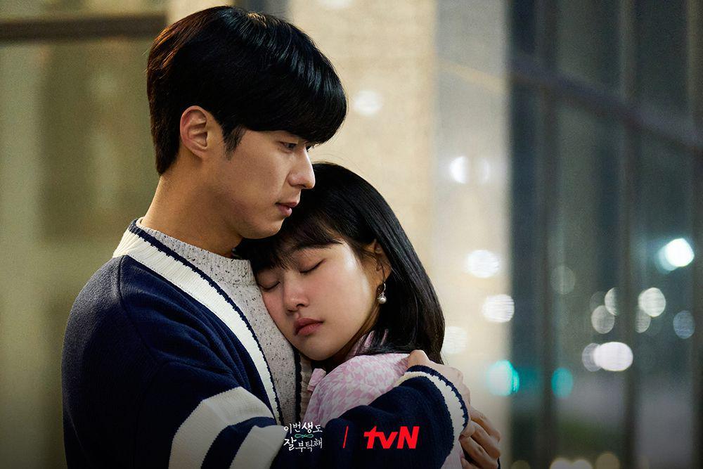 8 Kisah Cinta Ha Do Yun-Yoon Cho Won di See You in My 19th Life