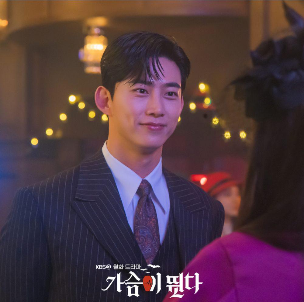 9 Harga Fashion Item Ok Taecyeon di Heartbeat, Tak Sampai Rp20 Juta