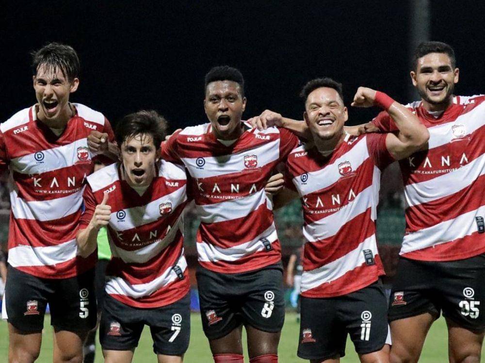 Madura United dalam laga menghadapi Persis Solo pada putaran pertama di Liga 1 Indonesia 2023/2024. (instagram.com/maduraunited.fc)