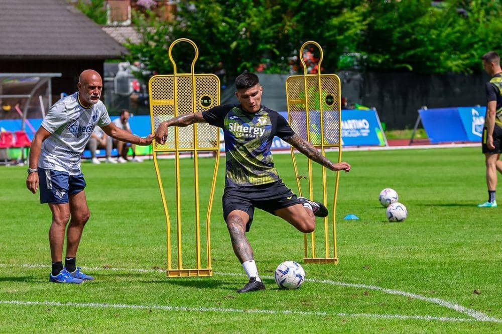 Bruno Amione (instagram.com/brunoamione)