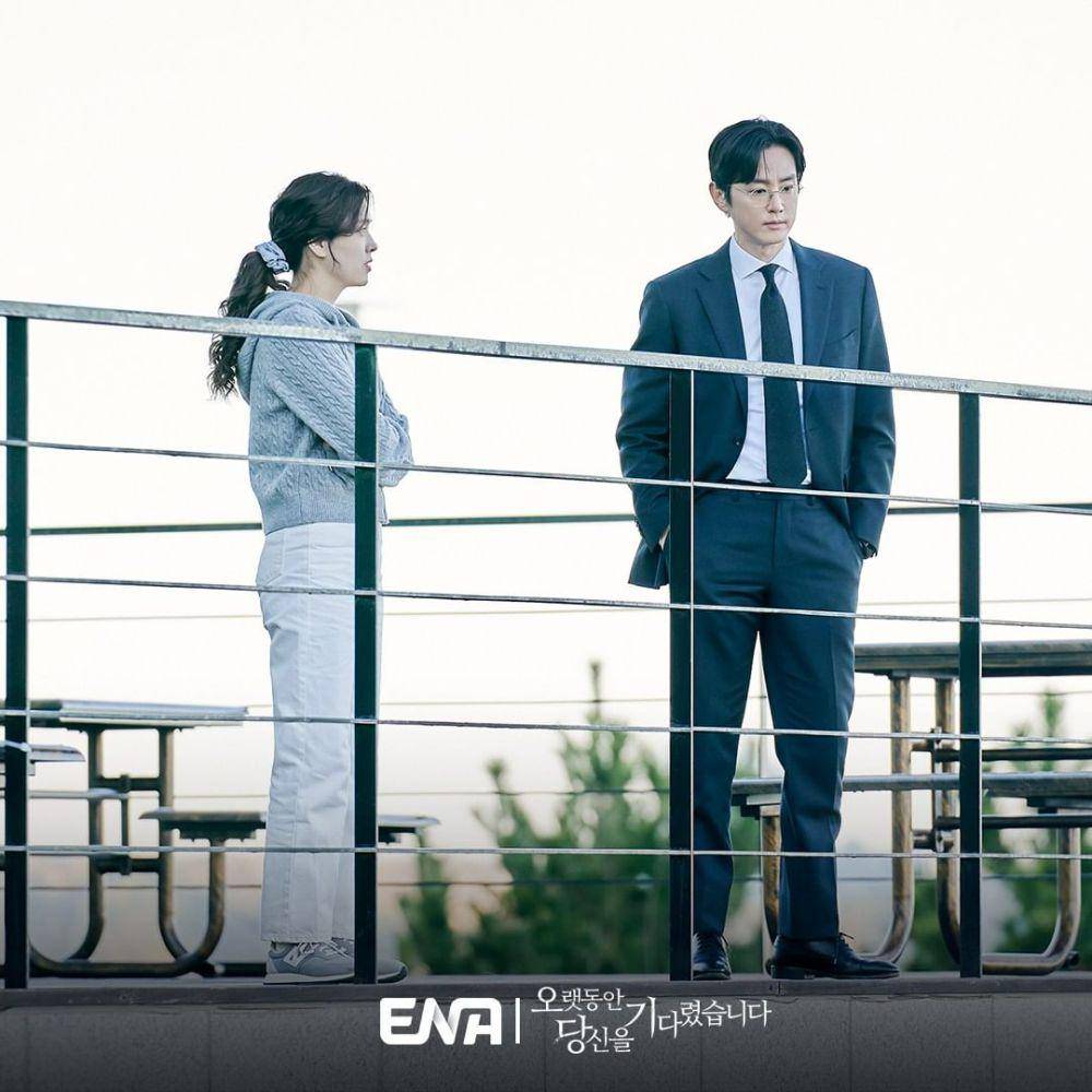 cuplikan scene drama Longing for You (instagram.com/channel.ena.d)