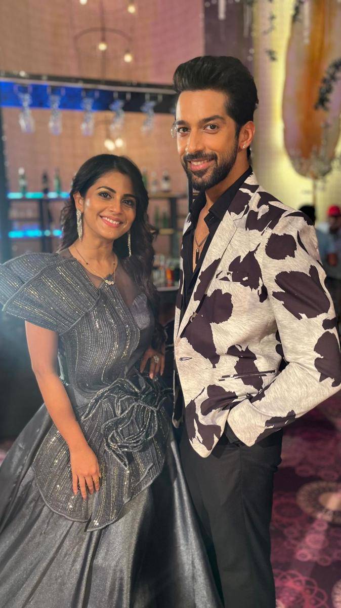 Potret Karan Vohra dan Megha Chakraborty (instagram.com/itskaranvohra)