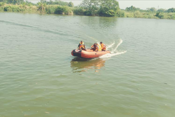 Tiga Remaja Hilang di Sungai Bengawan Solo Lamongan