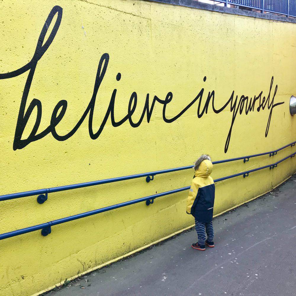 ilustrasi afirmasi diri (unsplash.com/Katrina Wright)