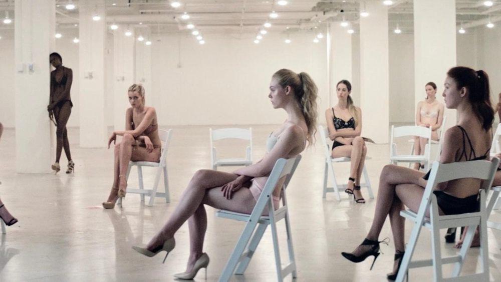 Di Balik Catwalk: 8 Film Horor Thriller Bertema Modeling yang Bikin Merinding!