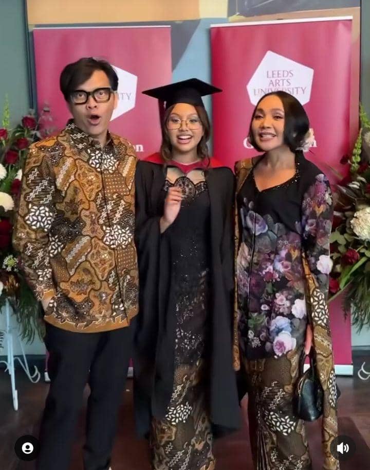 Wisuda Naja (Instagram.com/armandmaulana04)