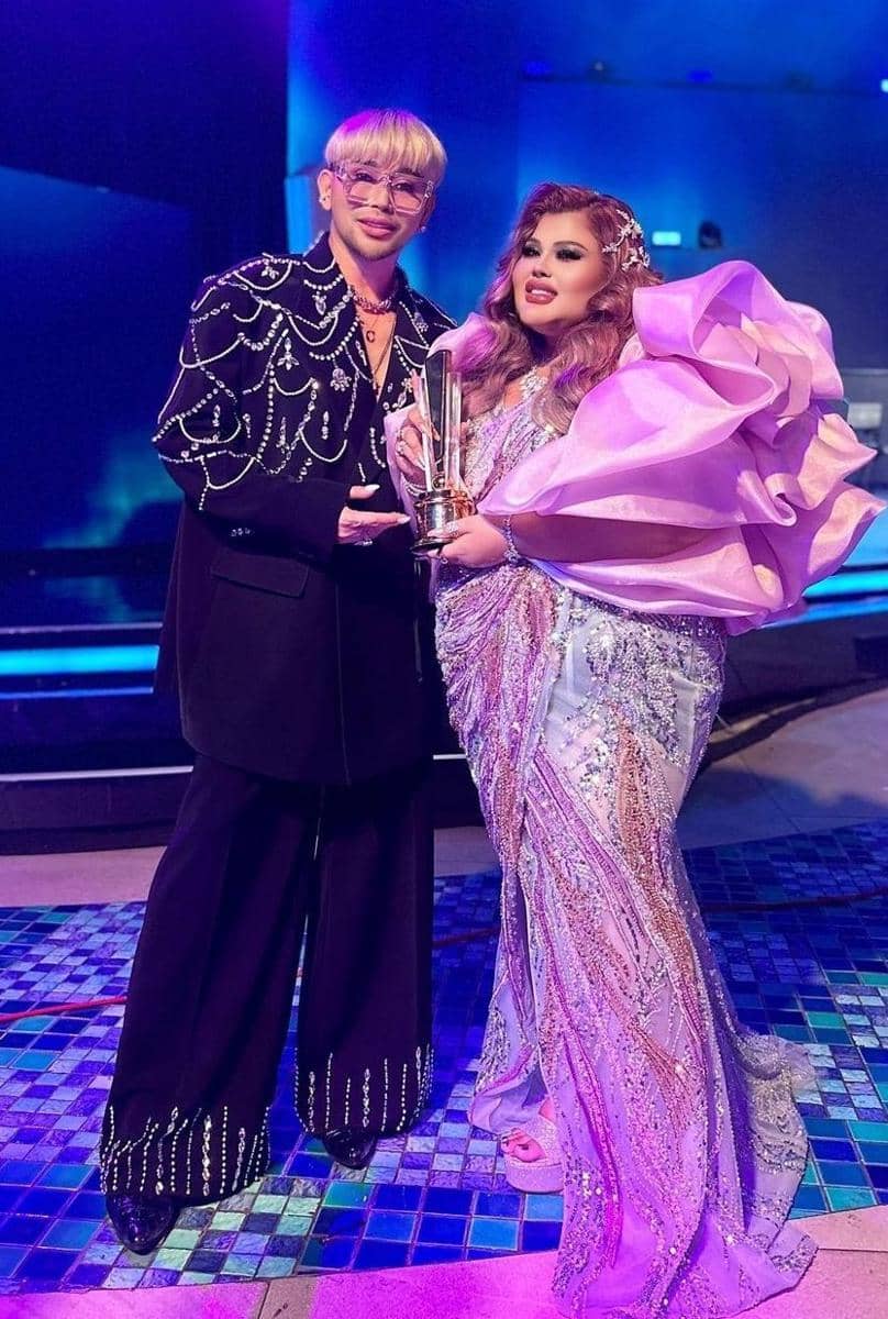 Rensy Shindy Samuel (instagram.com/carendelano)