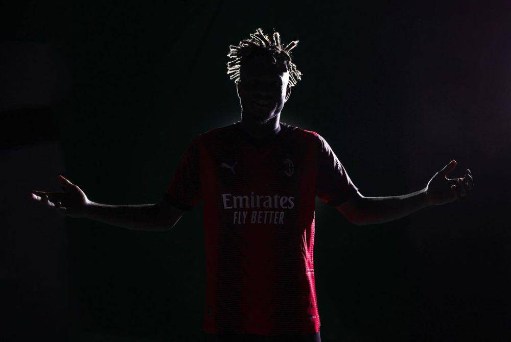 Samuel Chukwueze (instagram.com/acmilan)