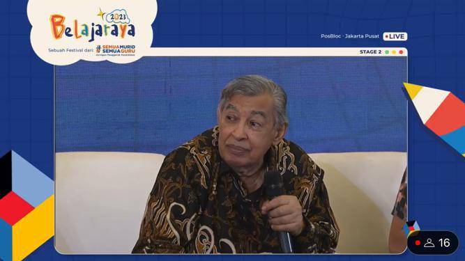Potret Prof. Dr. M. Quraish Shihab, Lc., M.A menjadi narasumber dalam ngobrol publik Belajaraya. 29 Juli 2023. (IDN Times/Shasya Khairana)
