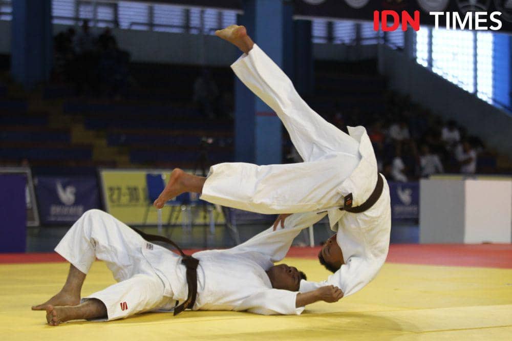 Aksi tim Sumut di Kejurnas judo kata yang digelar di Gymnasium UPI Bandung, Sabtu (29/7/2023) (Dok.PJSI Sumut)