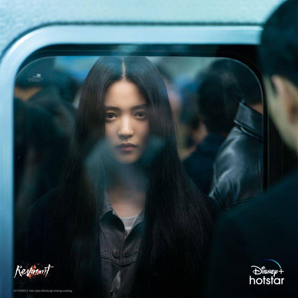still cut drakor Revenant (instagram.com/disneyplushotstarid)
