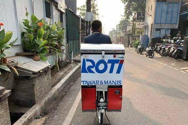 potret gimik penjual keliling (twitter.com/nocontextwarung)