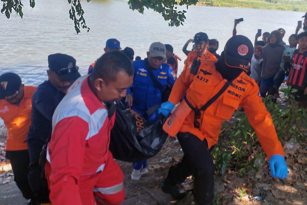 3 Remaja Hilang di Sungai Bengawan Solo Ditemukan Meninggal