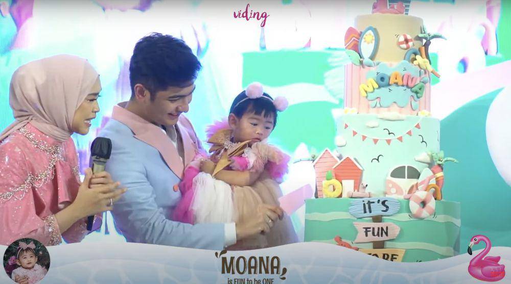 momen ulang tahun pertama Moana anak Ria Ricis dan Teuku Ryan (youtube.com/ricisofficial1795)
